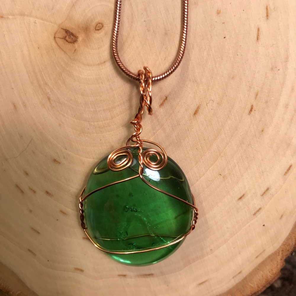 Stunning green necklace copper wrap Handmade NWT - Picture 4 of 8